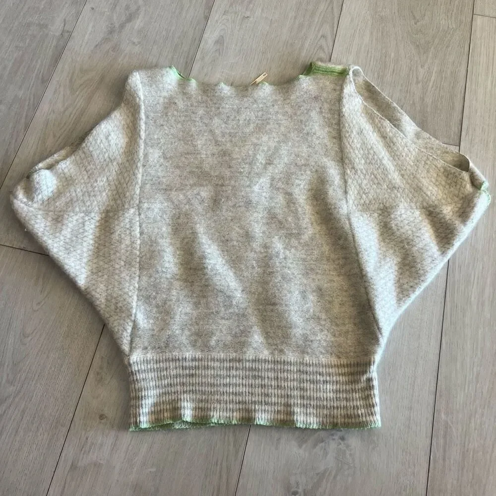 Free people sweater top size M